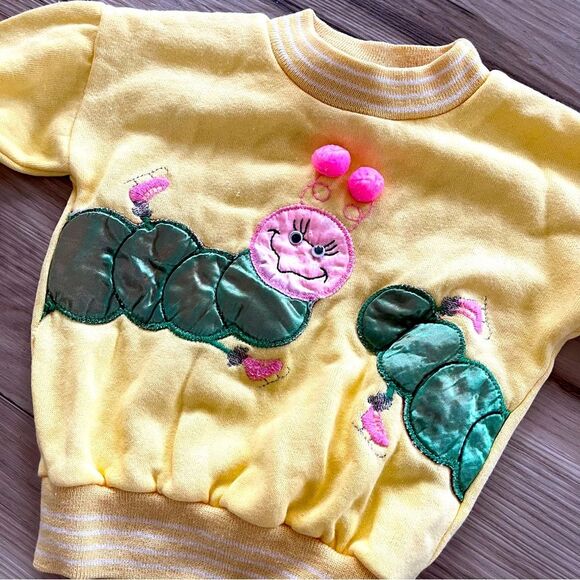 Vintage 90s Baby Sweatshirt Yellow Ice Skates Caterpillar Embroidered 12 months - Picture 2 of 5